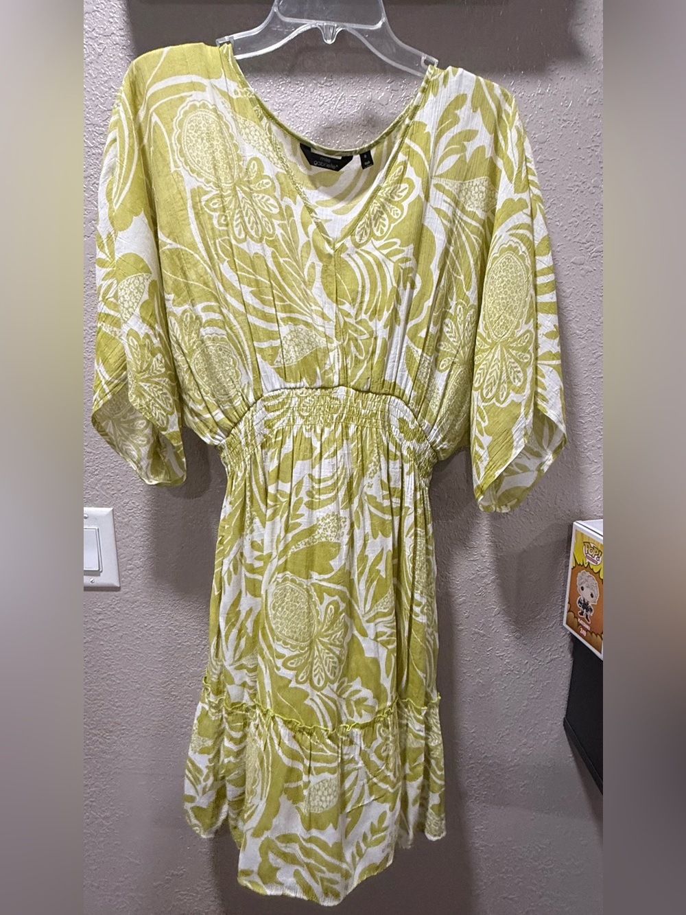 Mlle Gabrielle Floral V-Neck Mini Dress in Lime
